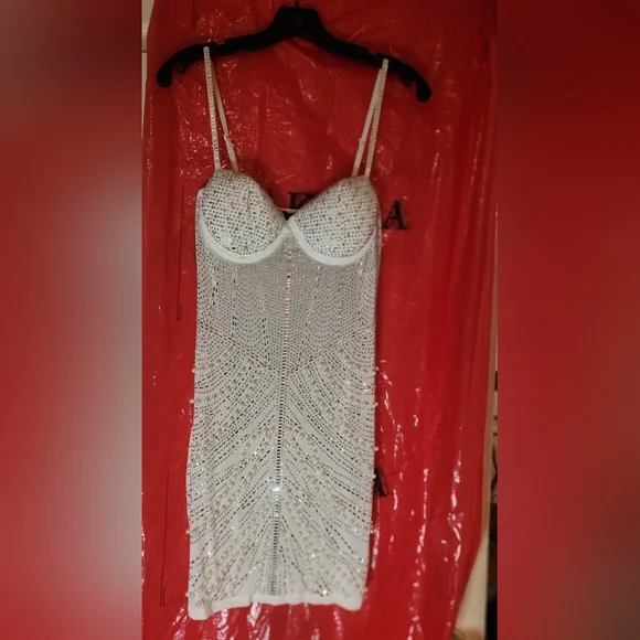 Women's Size Large ... Cocktail Dress - Picture 3 of 3